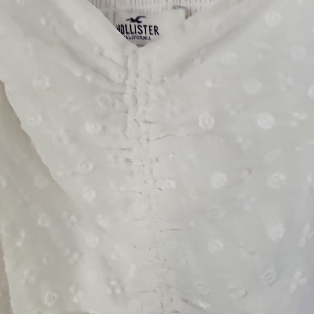 Hollister White Sheer Puff Sleeve Cropped Peassnt Top - Picture 4 of 9